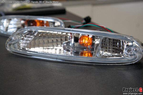 Clear Turn Signals Housing (CLEAR) - 1990-1997 Mazda Miata