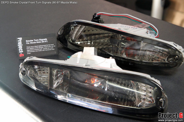 Pair Of Clear Chrome Marker/Signal Lights For 1990-1997 Mazda Miata MX-5 - Front Bumper Mount, Direct Fit