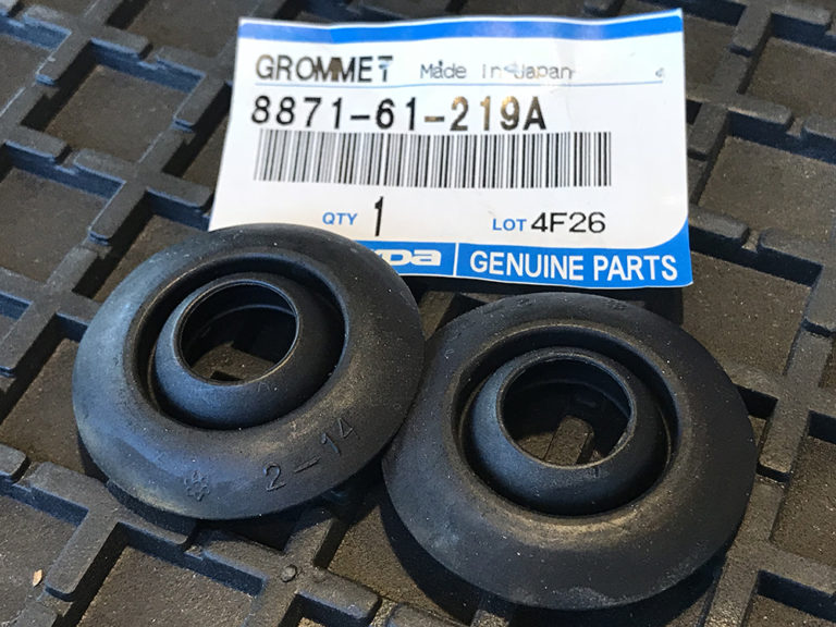 Heater Core Firewall Grommets (Genuine Mazda) 2Pack 19892005 Mazda